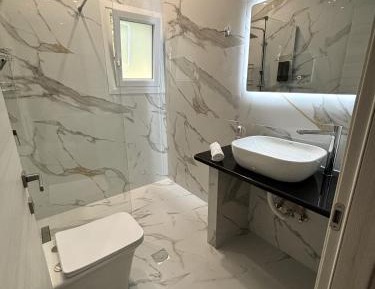 Deluxe One-Bedroom Apartment with Garden View