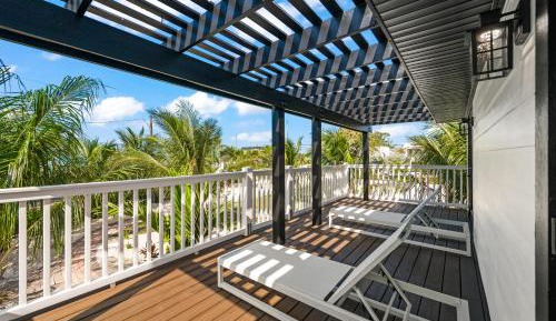 Ocean View King Room with Terrace