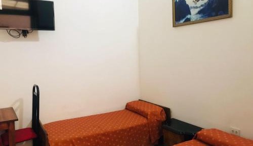 Twin Room with Shared Bathroom