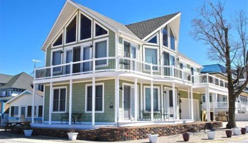 Six-Bedroom House