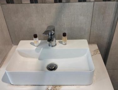 Twin Room with Bath