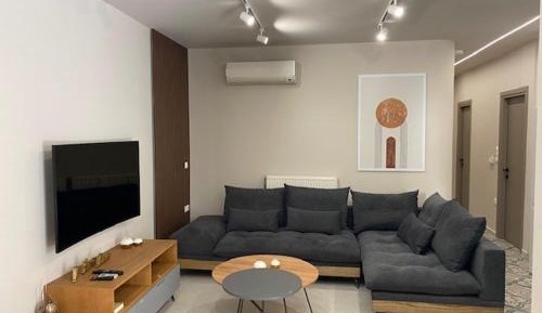 Two-Bedroom Deluxe Apartment