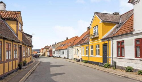 Three-Bedroom Holiday Home 