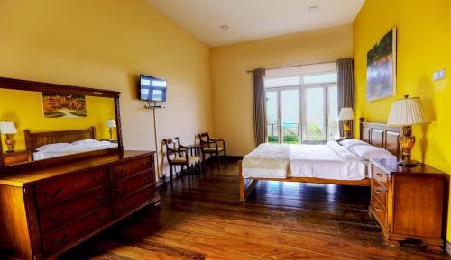 Deluxe Double Room with Bath