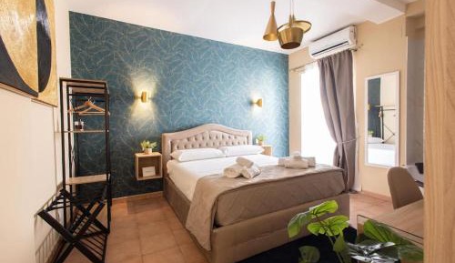 Superior One-Bedroom Apartment with Balcony