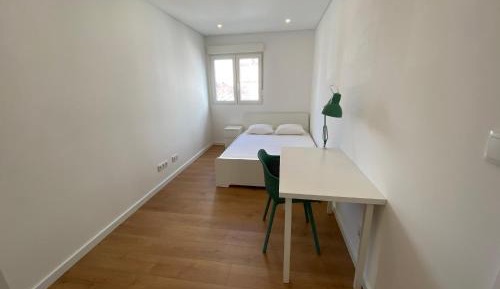 Standard Double Room with Shared Bathroom