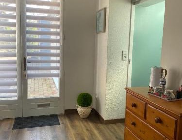 Queen Room with Garden View