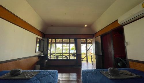 Family Room with Sea View