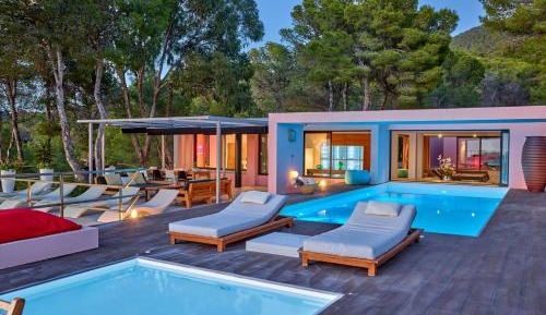 Villa with Sea View