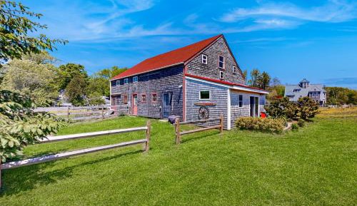 Two Bedroom Apartment 