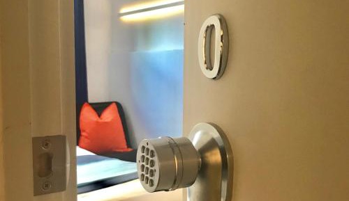 Twin Room with Private External Bathroom