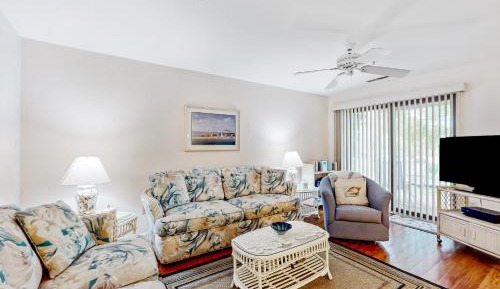 One Bedroom Apartment