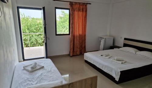 Triple Room with Balcony