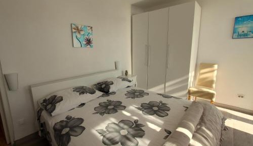 Triple Room with Sea View