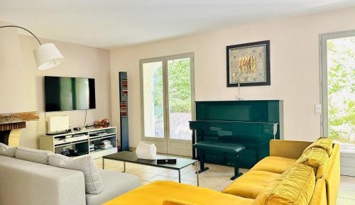 Standard Villa