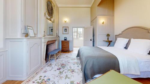 Deluxe Double Room with Extra Bed