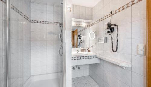 Economy Single Room