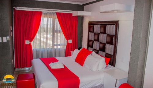 Deluxe Single Room