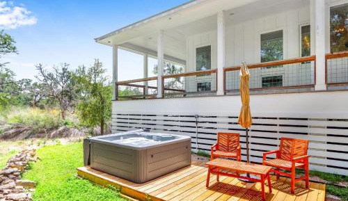 Two-Bedroom Holiday Home