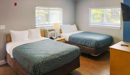 Double Room with Two Double Beds - Non-Smoking
