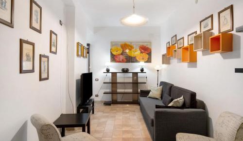 Superior One-Bedroom Apartment