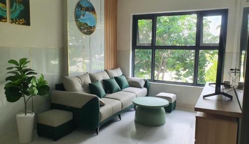 Two-Bedroom Apartment with Garden View