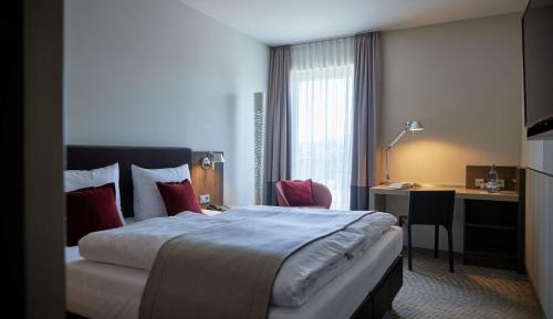 Standard Medium Room