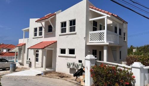 Four-Bedroom Holiday Home