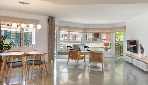 Two-Bedroom Apartment with Terrace