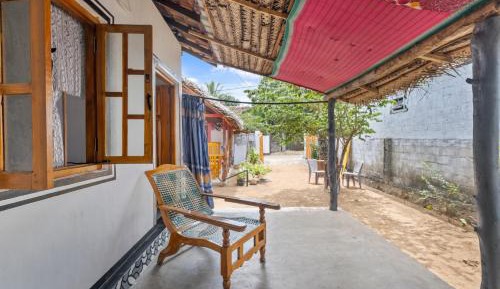 Deluxe Double Room (2 Adults + 1 Child)