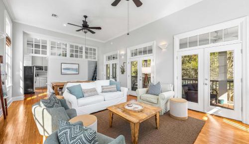 Three-Bedroom Holiday Home 