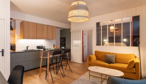 One-Bedroom Apartment