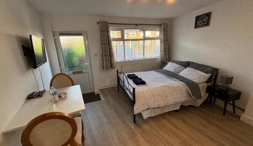 Double Room with Private Bathroom