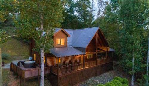Two-Bedroom Holiday Home