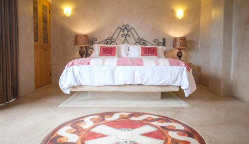 King Room with Balcony