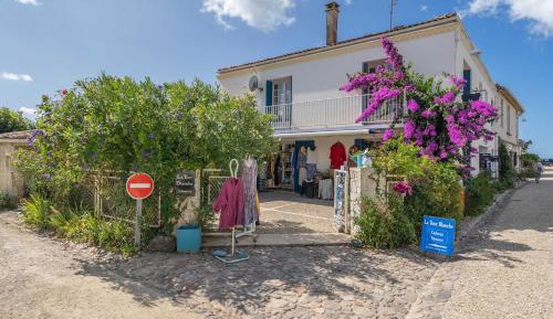 Two-Bedroom Superior Apartment
