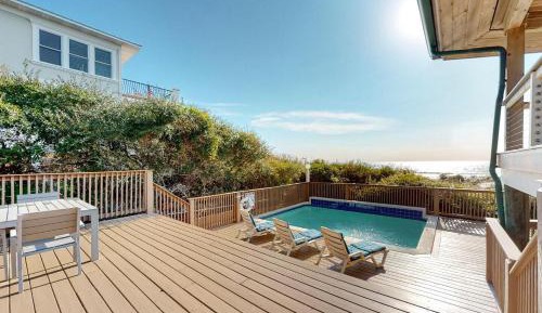 Two-Bedroom Holiday Home