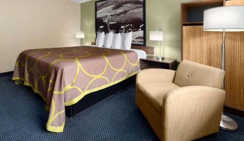 King Room - Non-Smoking