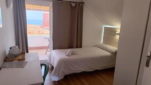 Single Room with Balcony