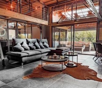 One-Bedroom Apartment with Terrace