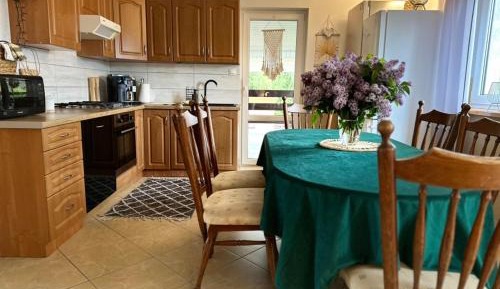 Three-Bedroom Standard Apartment