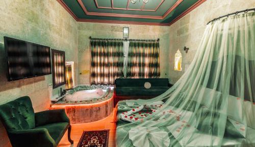 Superior Queen Room