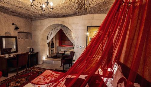King Room with Spa Bath