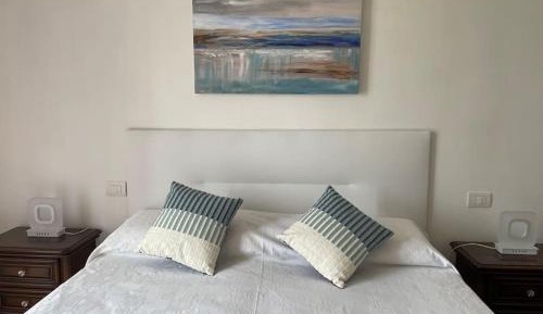 Three-Bedroom Apartment with Balcony