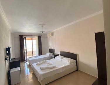 Triple Room with Pool View