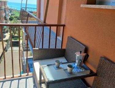 One-Bedroom Apartment with Balcony