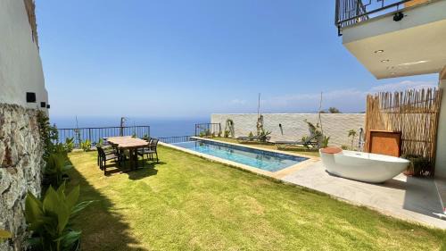 Villa with Sea View