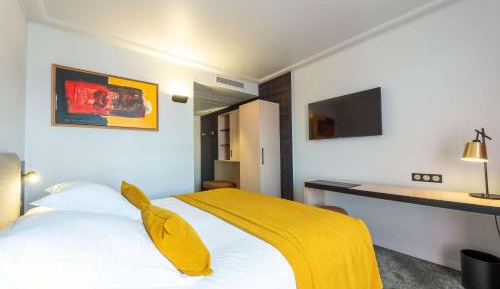   Cozy Double Room