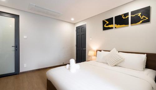 Two-Bedroom Apartment with Terrace