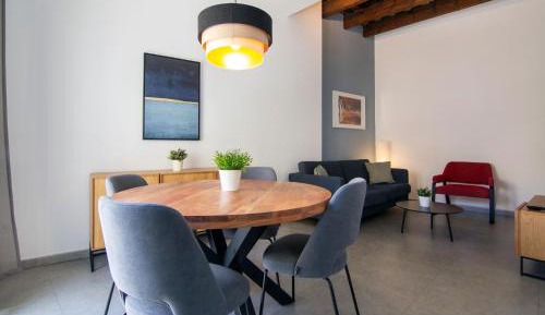 Two-Bedroom Apartment (4 Adults)